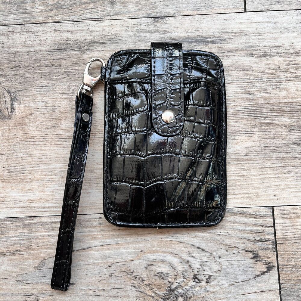 Black Faux Croc Embossed Wristlet Wallet Patent Leather Small Travel Pouch Bag